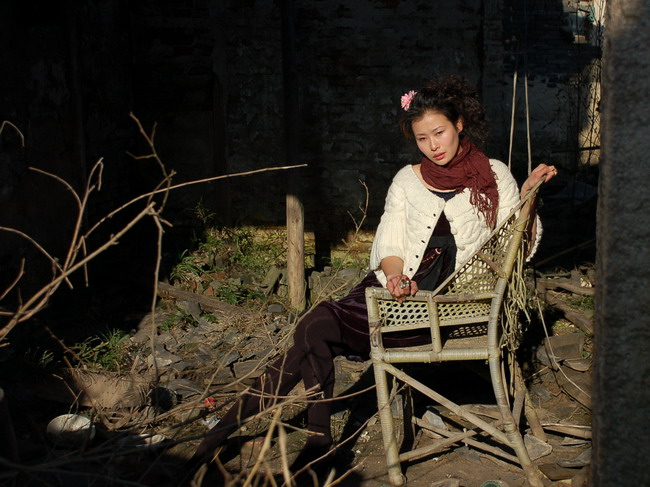 [原创]3月11日外拍活动作品4——爱乐凡人