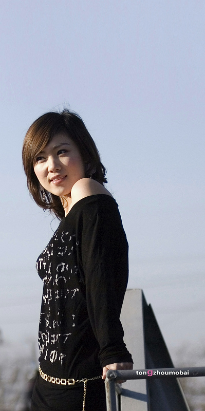 [原创]3月11日外拍作品《青春篇》——墨白