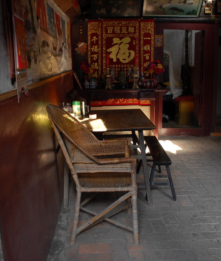 [原创]3月11日外拍活动作品3《朝阳下的古镇》——爱乐凡人