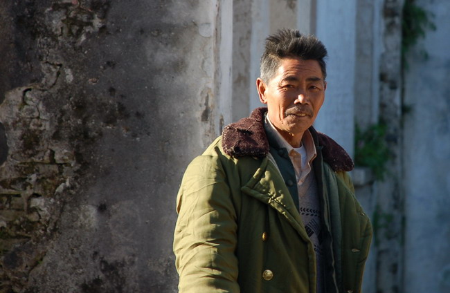 [原创]3月11日外拍活动作品3《朝阳下的古镇》——爱乐凡人