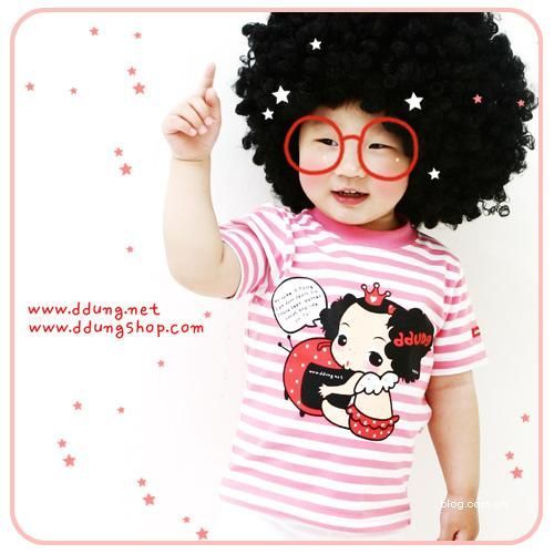 可爱滴韩国小模特　丑丑的美美的