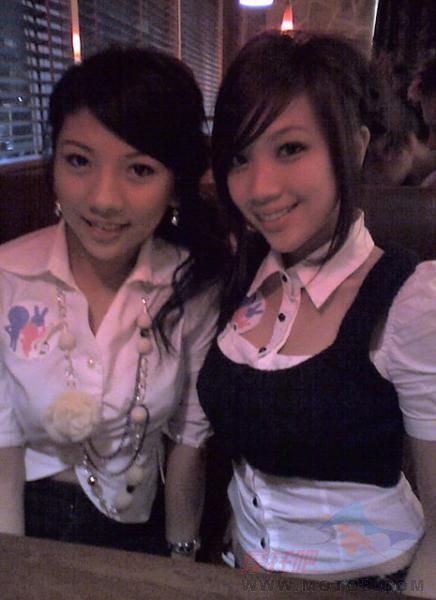 [转帖]一群夜店辣妹,绝摆..绝美