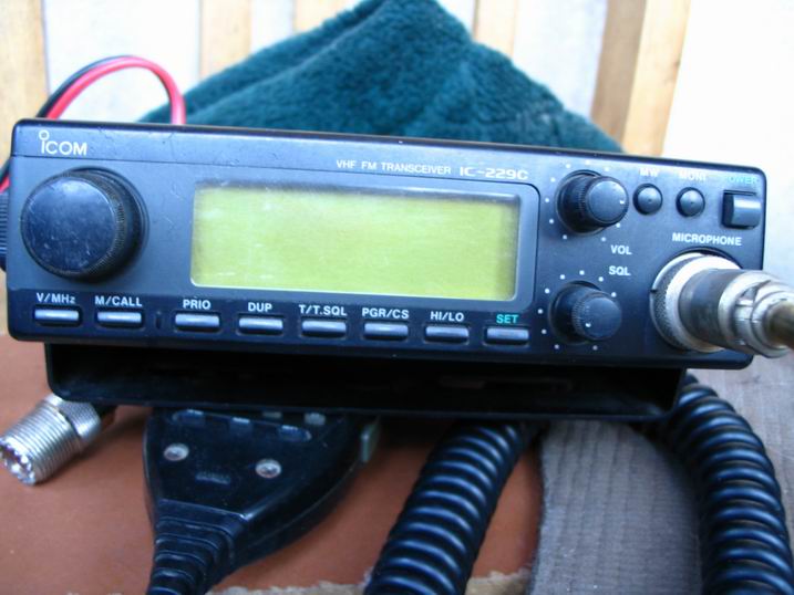 五一旅游快到了.为增加你的方便.出租对讲机.