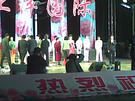 环西文化广场归来……………………