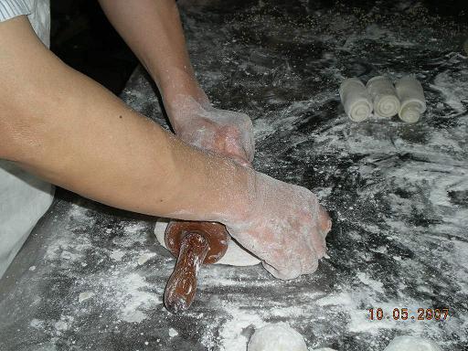 饼香不怕巷子深…………………………