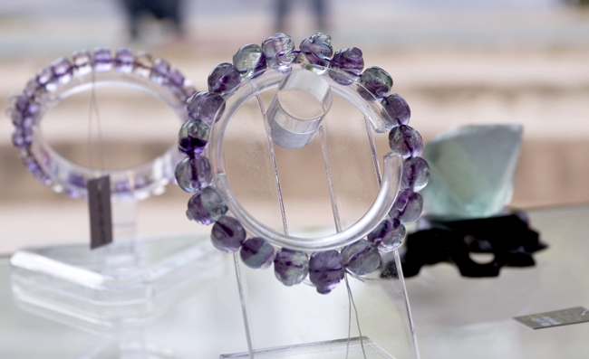 珍藏传世经典 感受佛教文化——片玉词