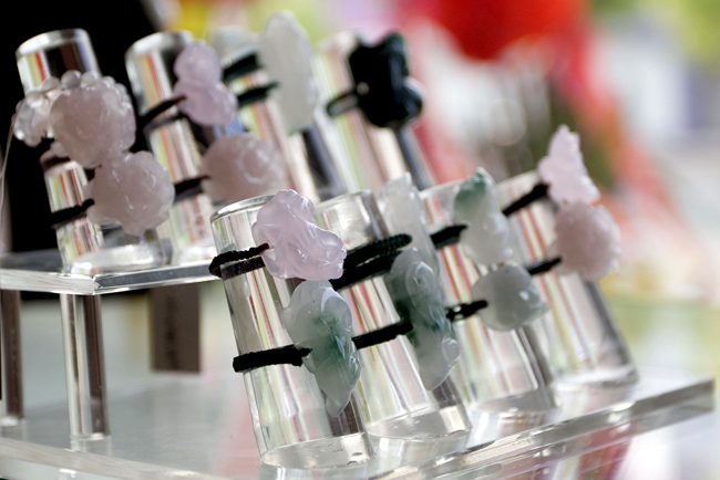 珍藏传世经典 感受佛教文化——片玉词