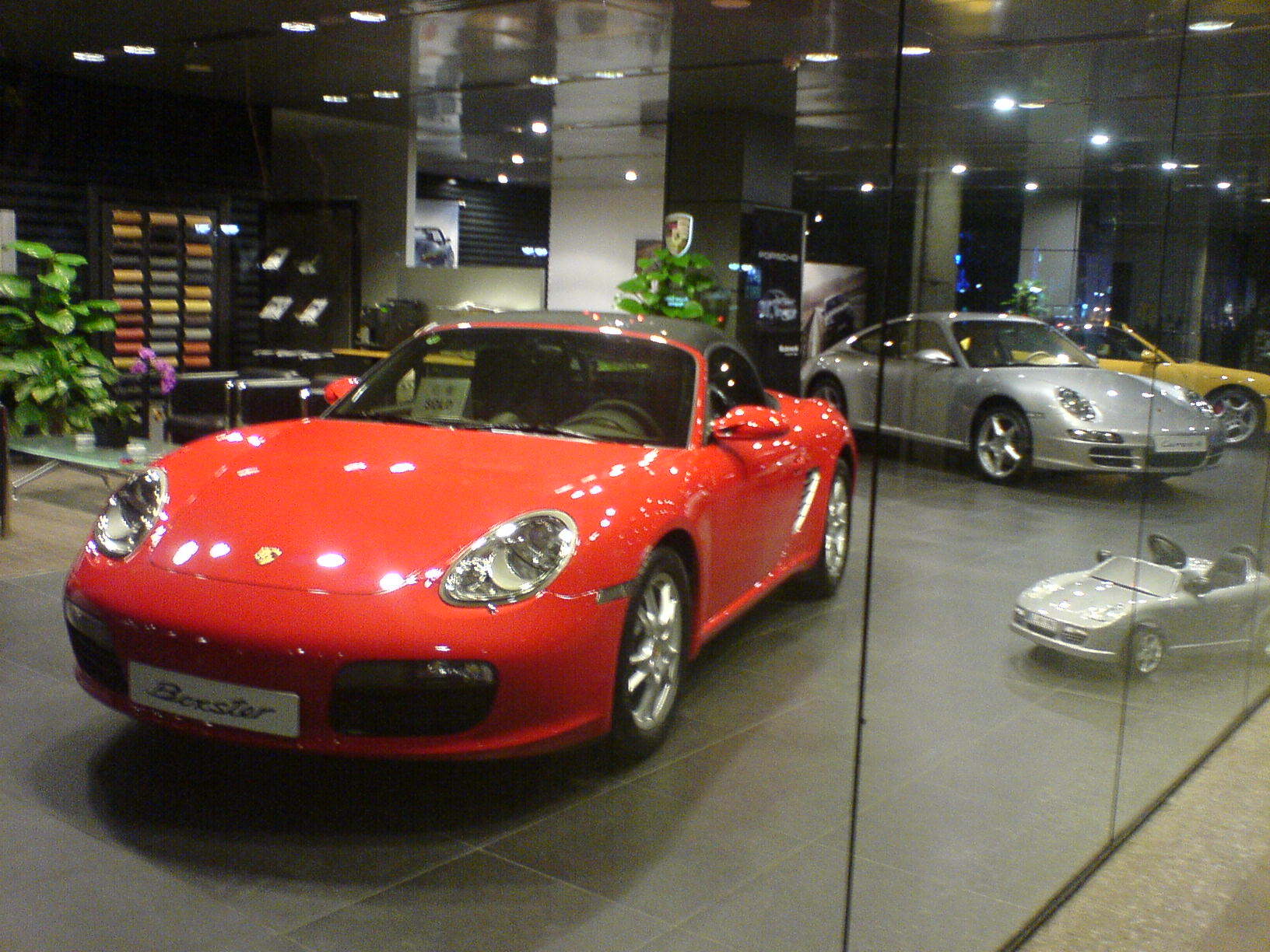 杭州的法拉利和保时捷