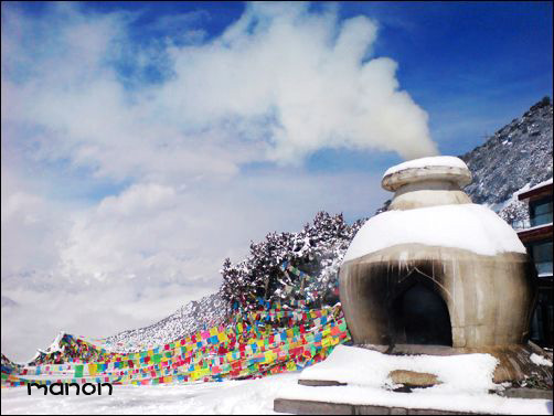 [原创]面朝梅里，春暖花开