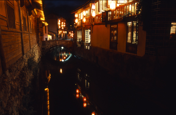 [原创]红土地上的恋曲系列之--云南丽江