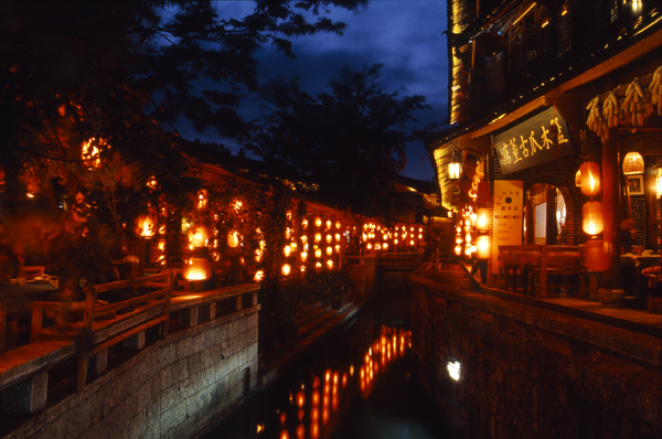 [原创]红土地上的恋曲系列之--云南丽江