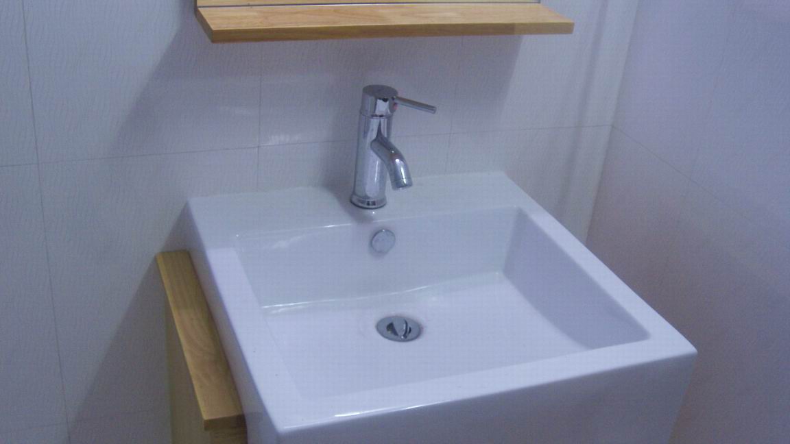 经过三个多月的装潢.初步结束.有详图.供参考.