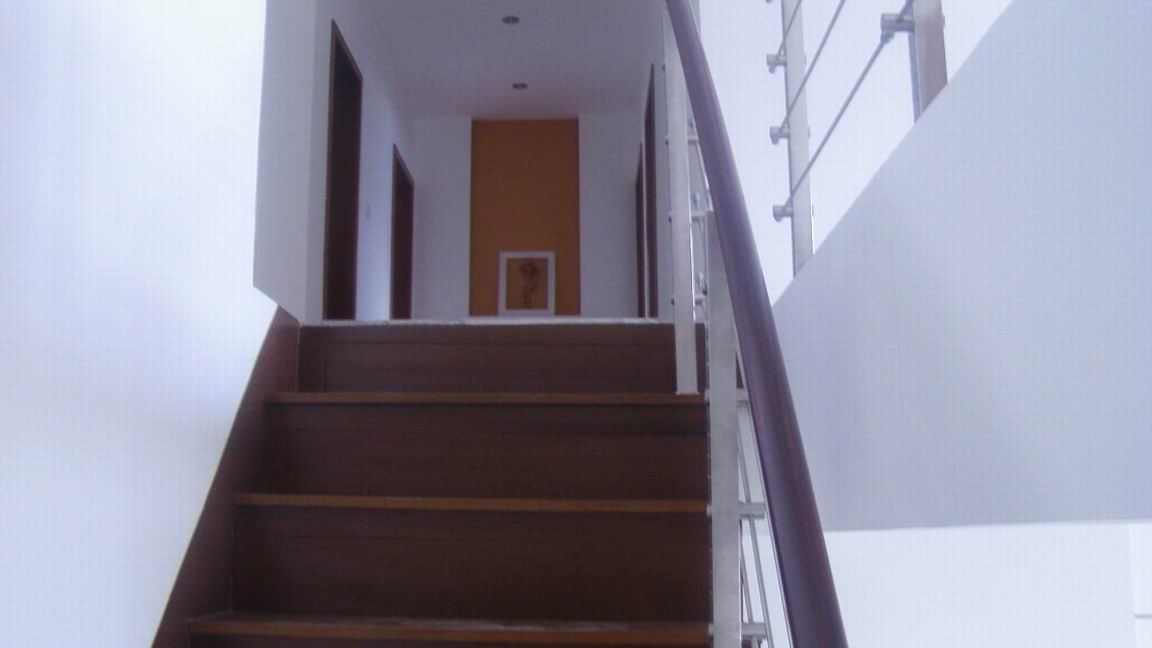 经过三个多月的装潢.初步结束.有详图.供参考.