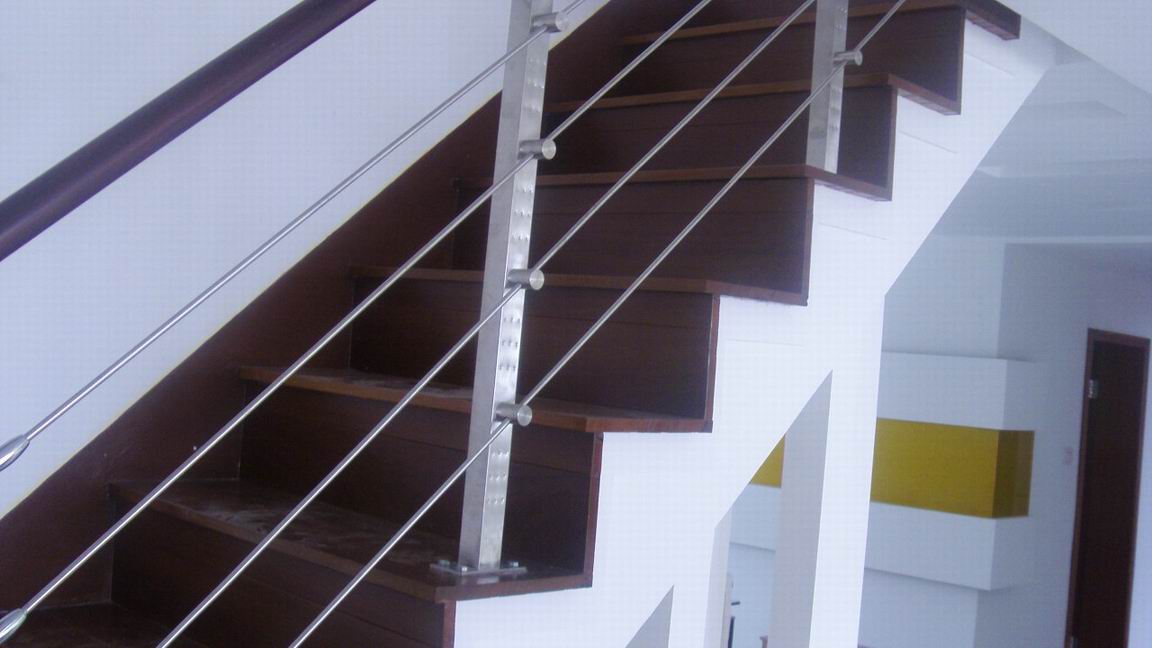 经过三个多月的装潢.初步结束.有详图.供参考.