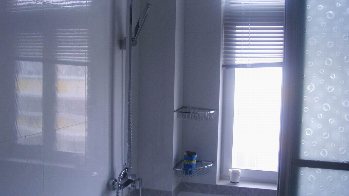 经过三个多月的装潢.初步结束.有详图.供参考.