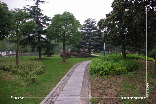 今天的文峰公园 试机K10D