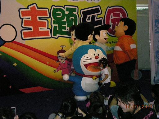 哈哈，哆啦Ａ梦归来………………