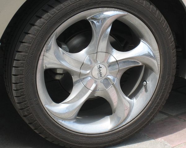 广本2.4 VTEC 转让,目前22000公里.上图了！～