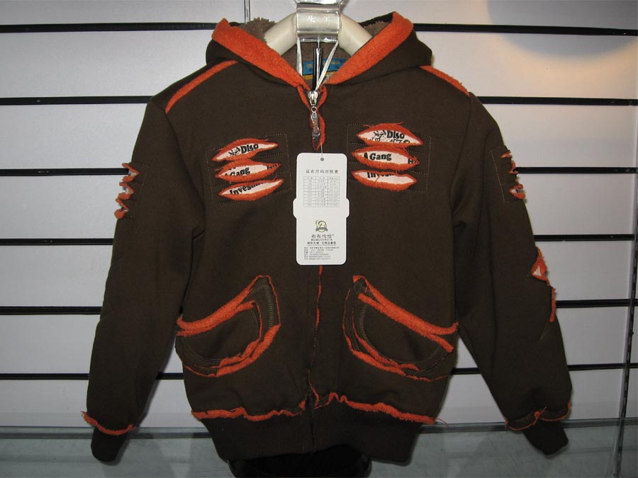 宝贝衣服，快来看啦！