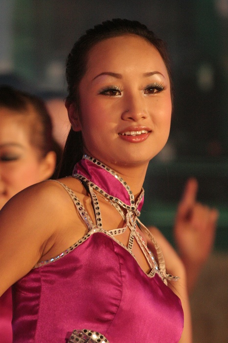 一组大白拍的舞台人像