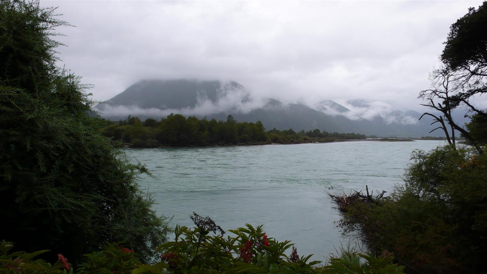 [原创]穿越西藏自驾游路途报导中--已更新翻越新疆界山大坂照片!~