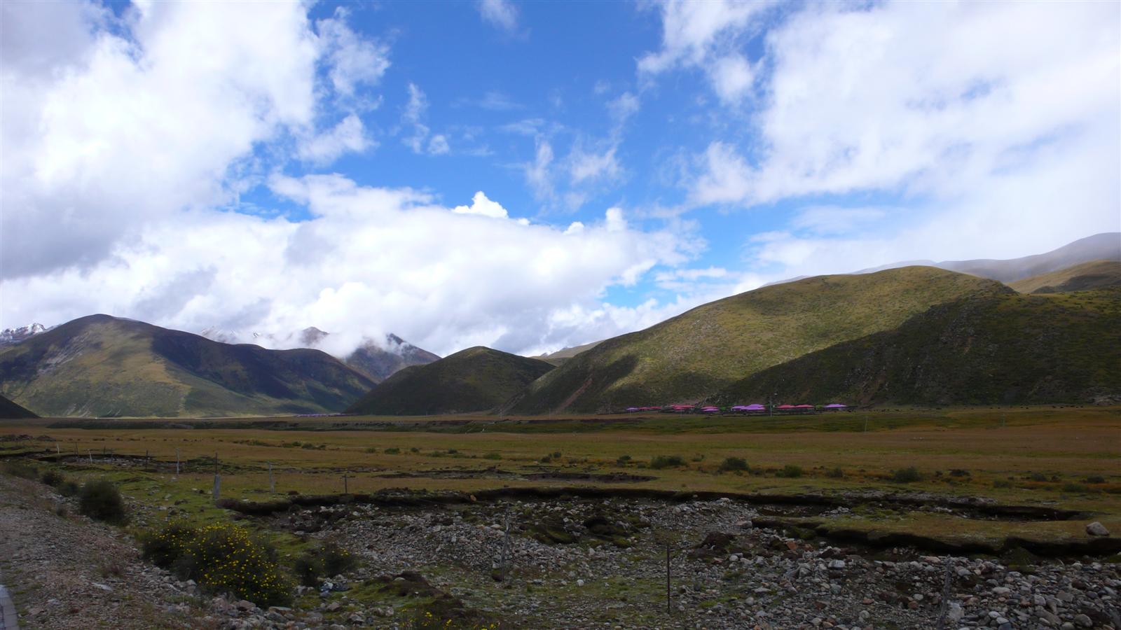 [原创]穿越西藏自驾游路途报导中--已更新翻越新疆界山大坂照片!~