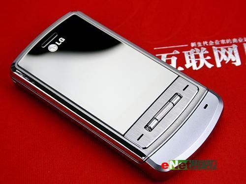 推荐几款女孩子比较适合用的手机，最好是NOKIA的．