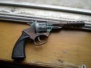 **哪里有卖小时候玩的铜枪和塑料小人的