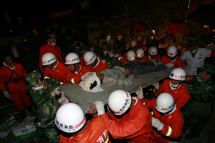 ~~~~汶川挺住!!!（集中贴图）~~~~