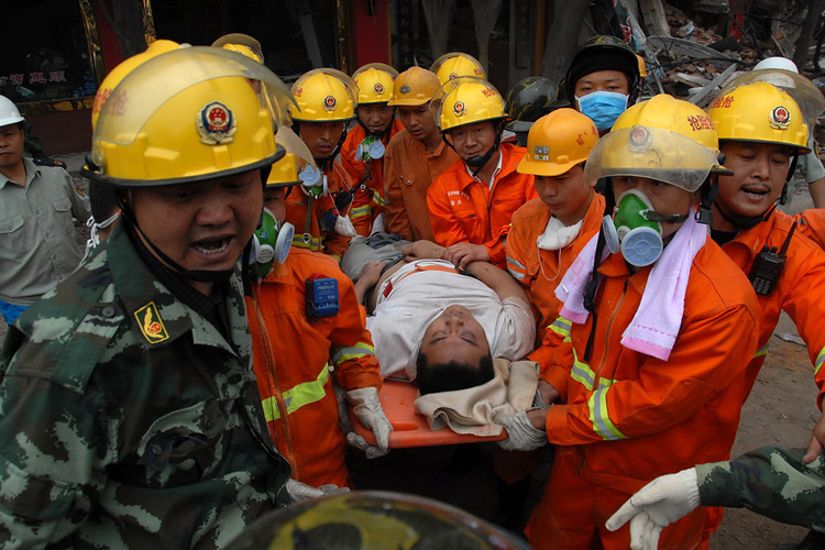 ~~~~汶川挺住!!!（集中贴图）~~~~