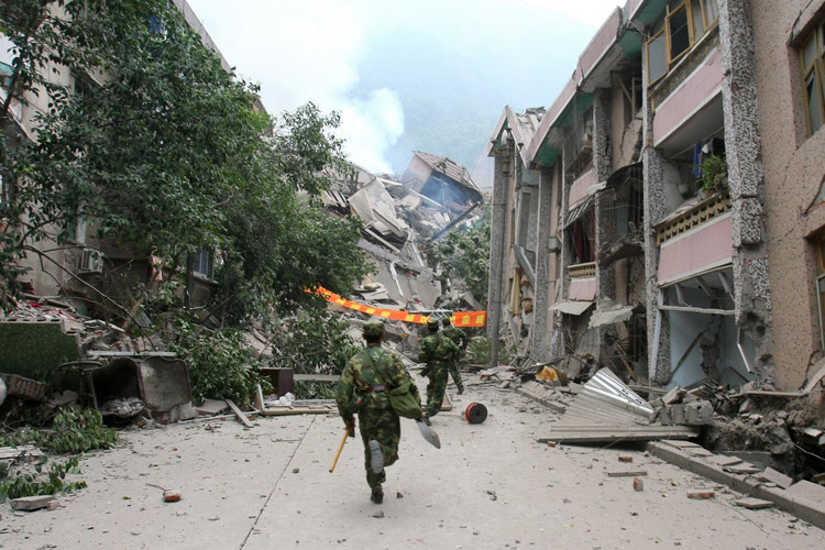 ~~~~汶川挺住!!!（集中贴图）~~~~