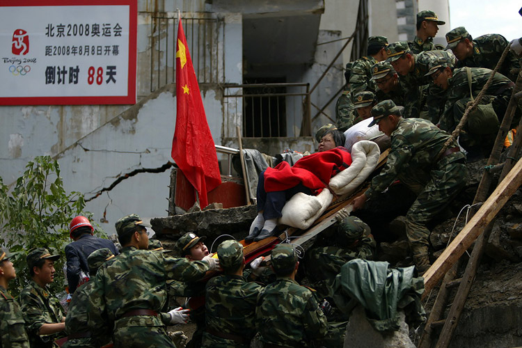 ~~~~汶川挺住!!!（集中贴图）~~~~