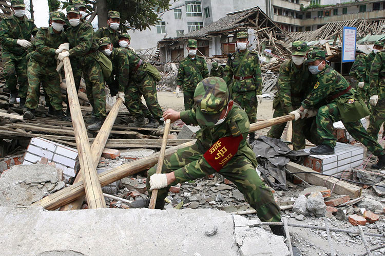 ~~~~汶川挺住!!!（集中贴图）~~~~