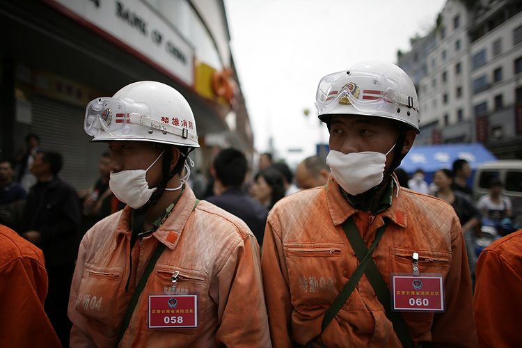 ~~~~汶川挺住!!!（集中贴图）~~~~