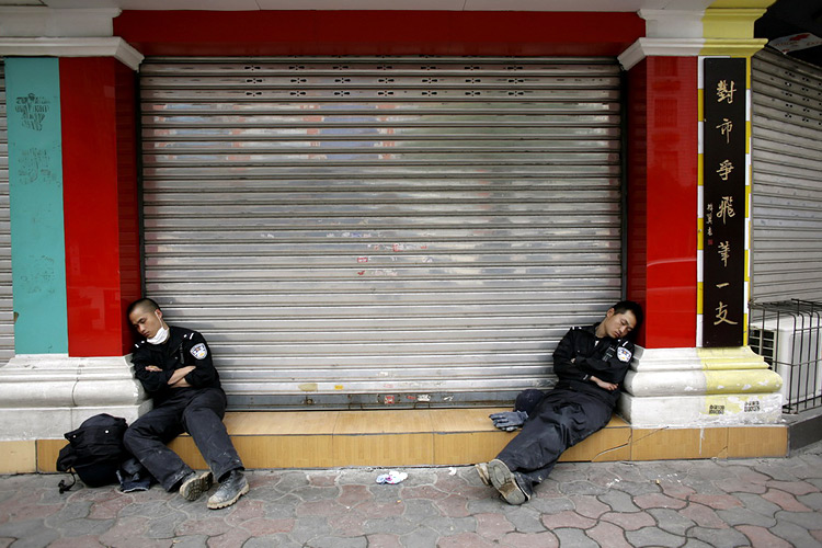 ~~~~汶川挺住!!!（集中贴图）~~~~