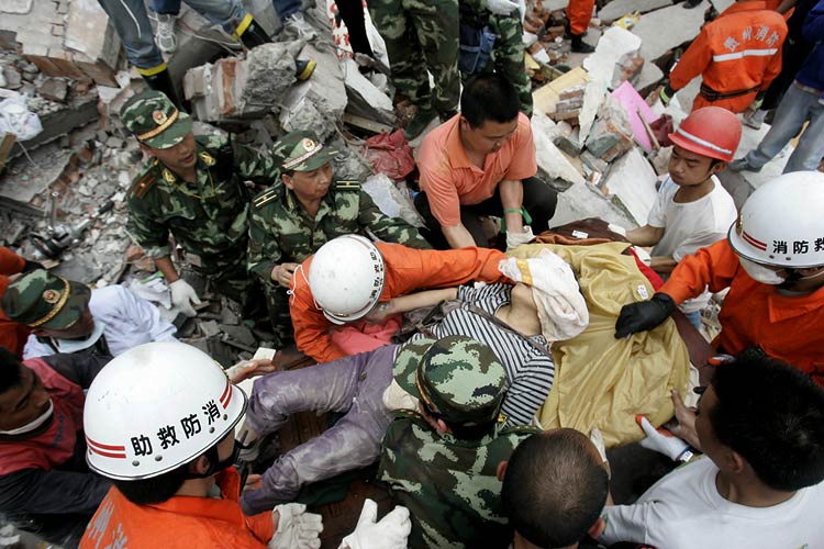 ~~~~汶川挺住!!!（集中贴图）~~~~