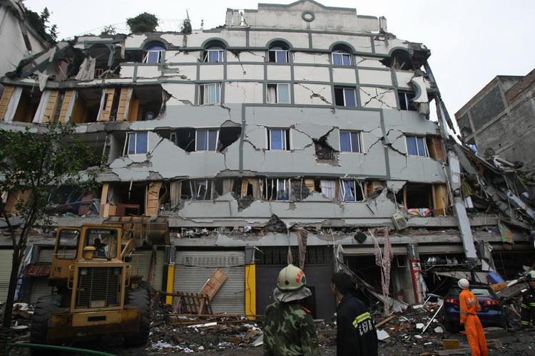 ~~~~汶川挺住!!!（集中贴图）~~~~