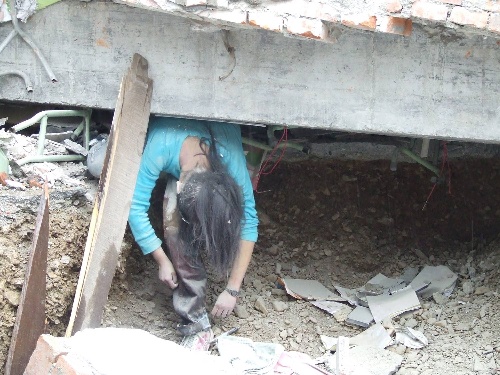 ~~~~汶川挺住!!!（集中贴图）~~~~