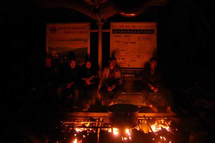 ~~~~汶川挺住!!!（集中贴图）~~~~