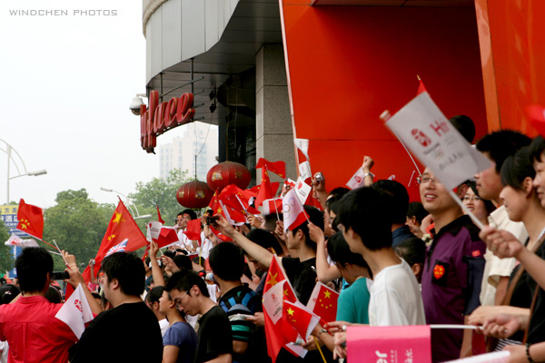 【点燃激情 传递梦想】江苏南通火炬传递