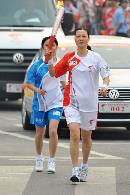 [原创]拍到二张火炬(带人字梯了``)