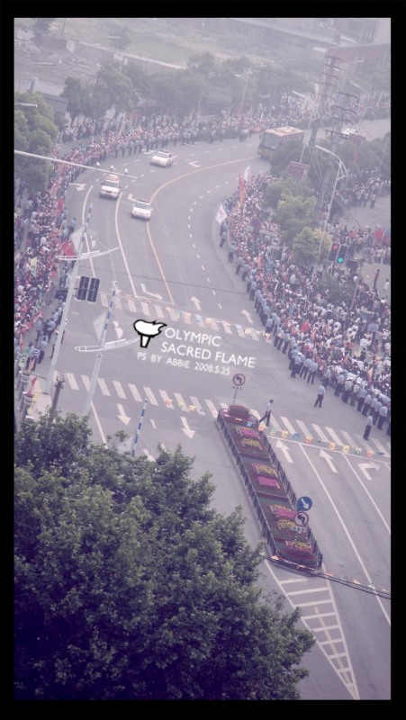 恩，无聊，随便发发！（知道这是哪里吧）