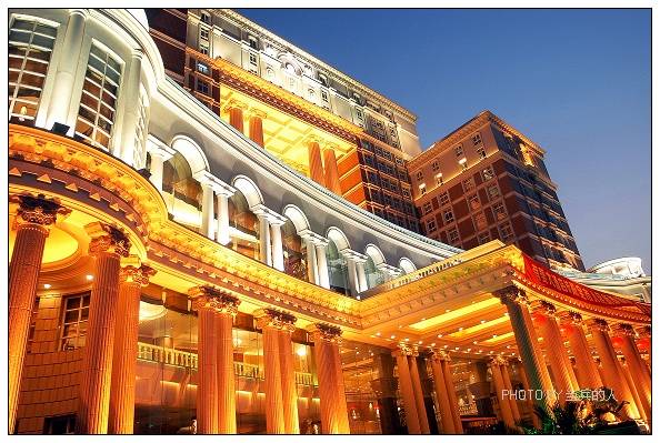 [原创]******《华灯初上》********