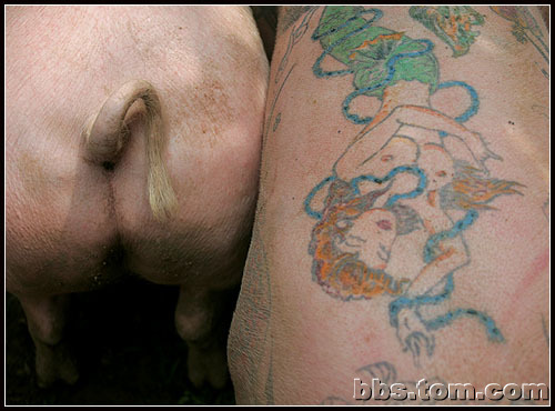 纹身现在确实比较时髦!