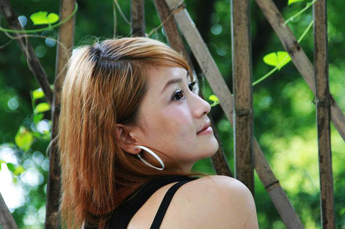 凑五张,缴8-17外拍作业:)