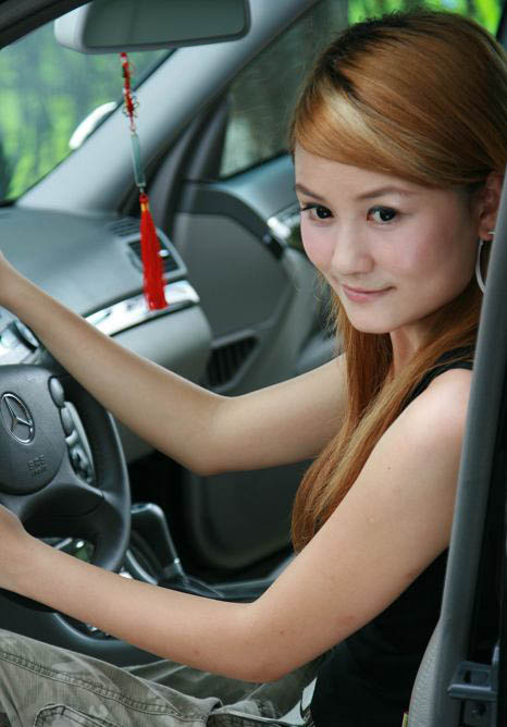 凑五张,缴8-17外拍作业:)