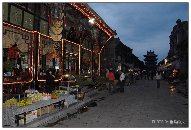 [原创]《古街夜色——另一处“活着的清明上河图”》