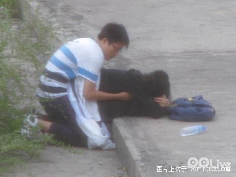 天哪，我日！∑&%*看大学生怎么打野战的！把老子雷死了！