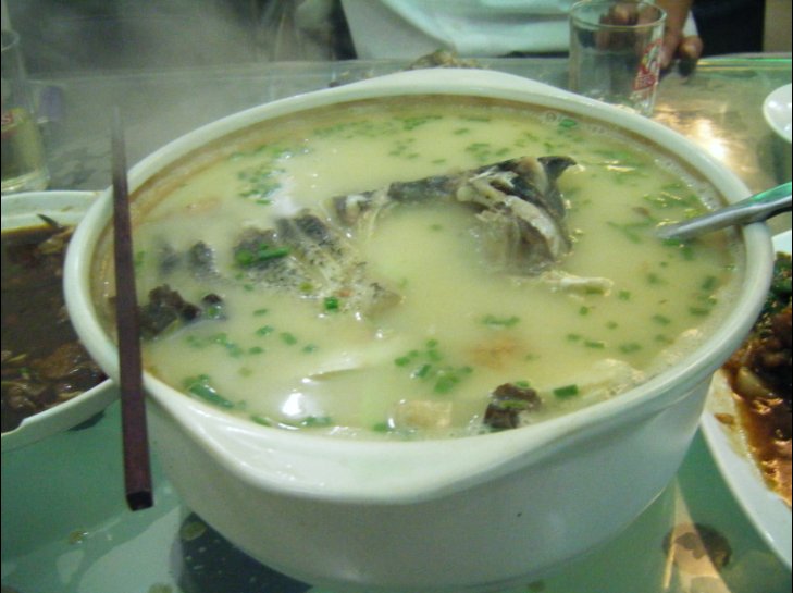 [探店报告]五一路的鱼头王