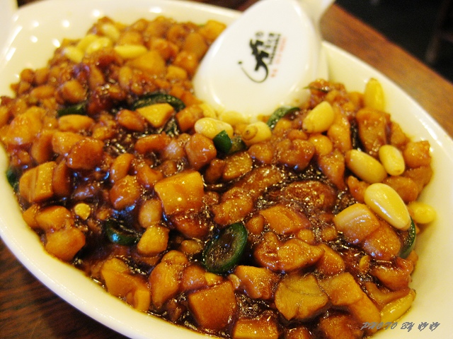 奥 运行之三——金鼎轩。烤肉记。某水饺